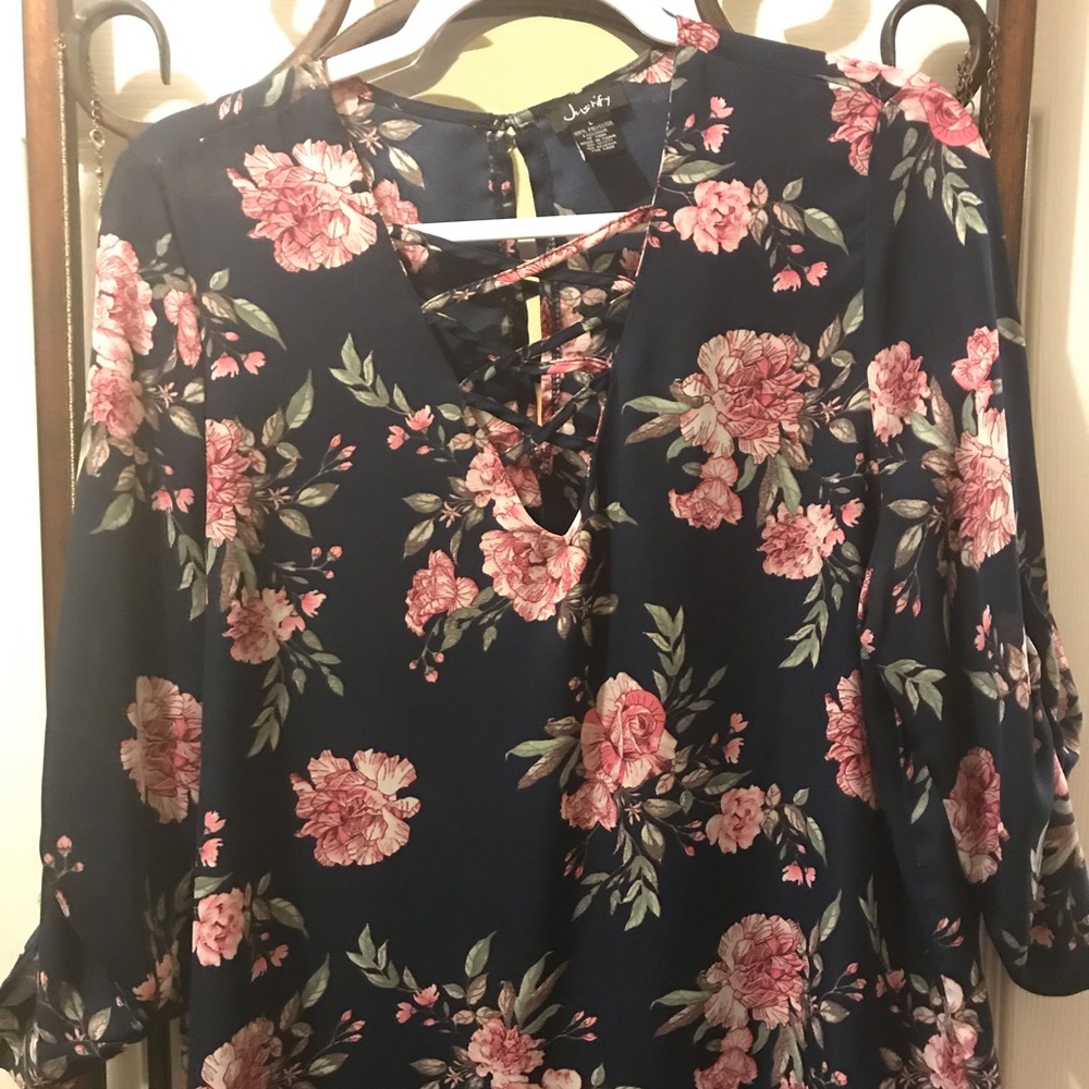 Floral Jusitfy Dress Top